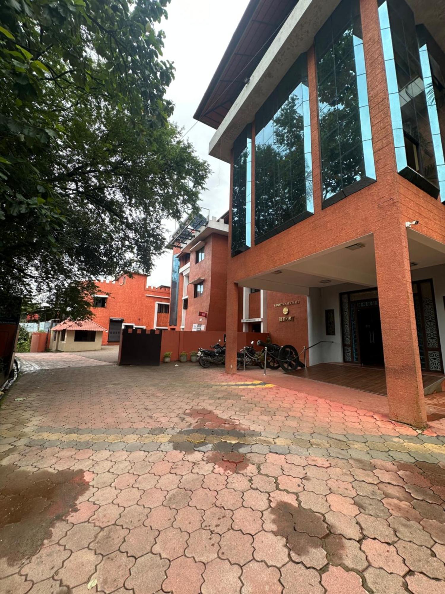Gd International Redfort Nilambūr Buitenkant foto